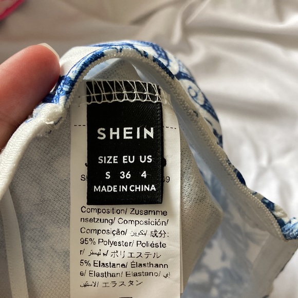 SHEIN WYWH Figure and Floral Print Tube Top - Picture 2 of 2